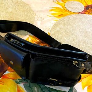 Stylish Black Leather ladies pouch